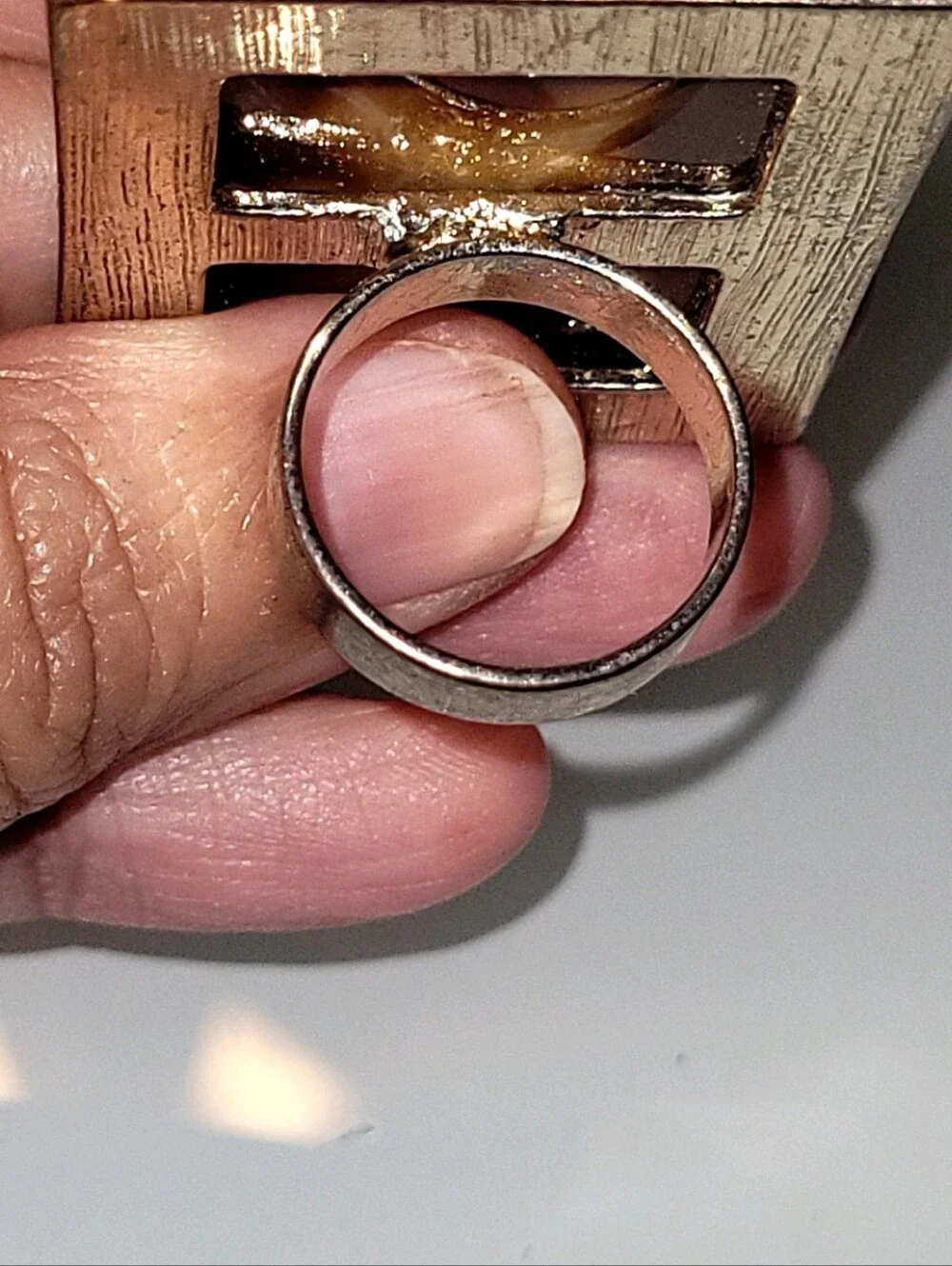 Statement Square Resin Ring Size 7 Cream Marbled Gold Tone Retro